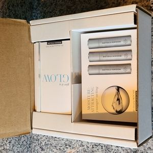 Rodan + Fields Ultimate Sampling Box